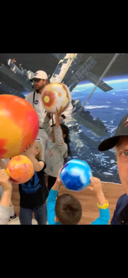 Outer Space Station Planetary Adventure π