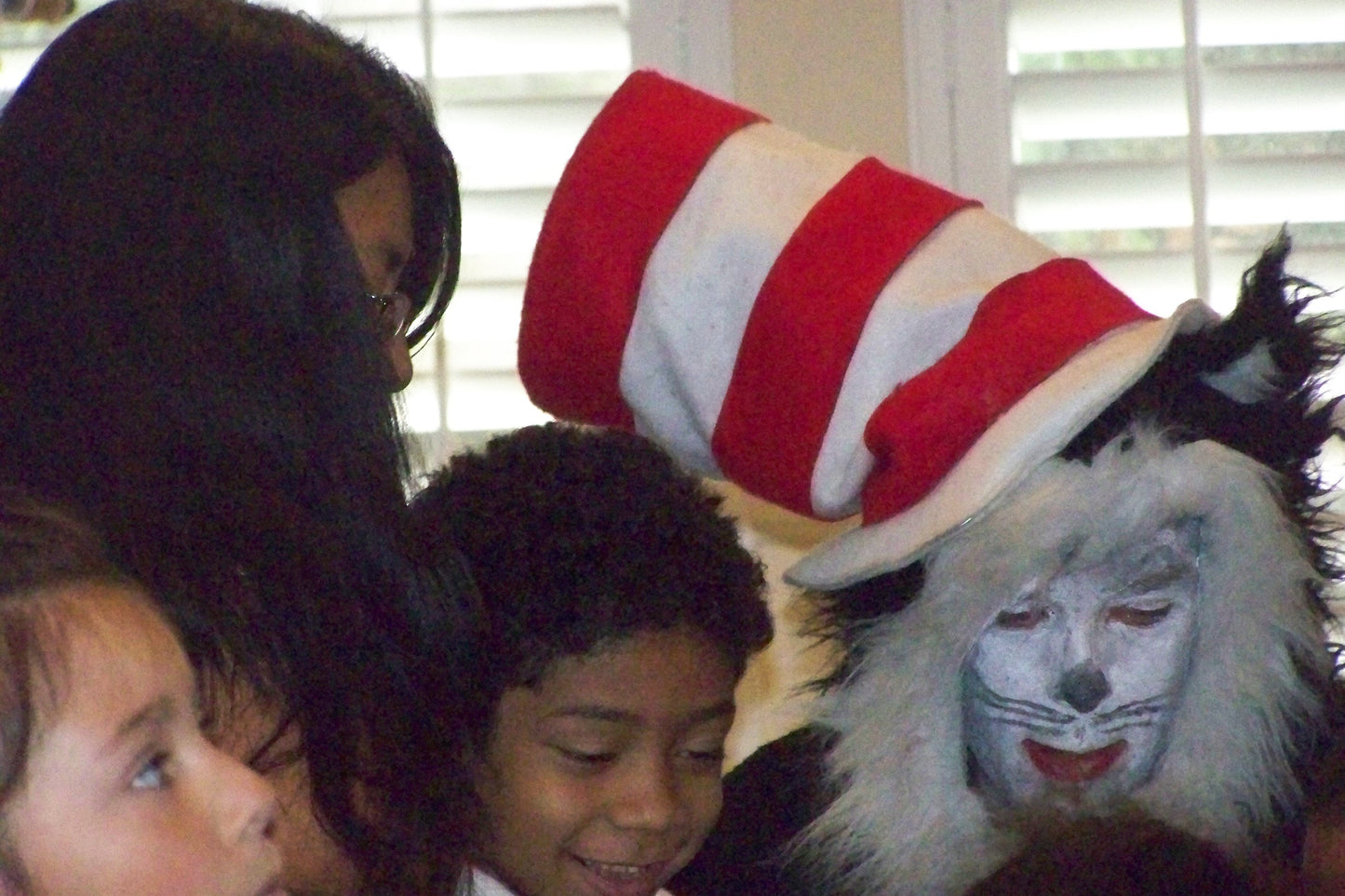 Cat N Hat: Magic of Reading — Puppet Show 🎩