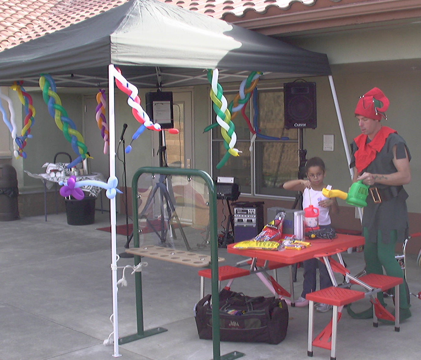 🎵 Music & Balloon Animals Special 🎈
