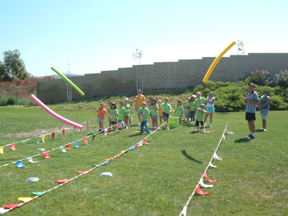 Wacky Olympics — Three-Lane Team Challenge