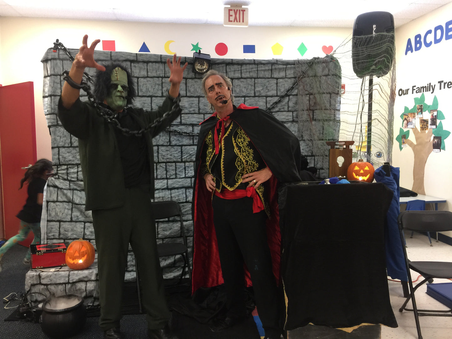 Frankenstein & Dracula: A Comedy Illusion Spooktacular