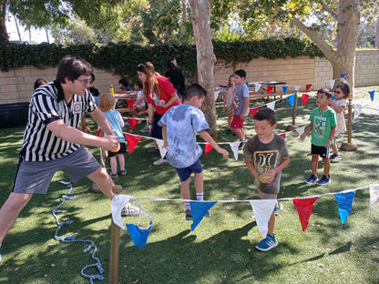 Wacky Olympics — Three-Lane Team Challenge