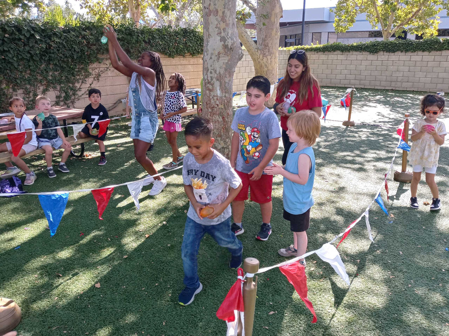 Wacky Olympics — Three-Lane Team Challenge